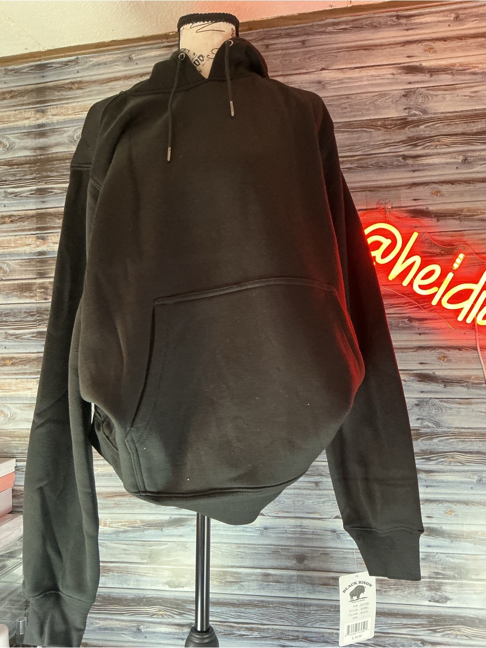 ⭐ Black Bison Black Pullover Hoodie Fleece Pocket Casual Size M L - Picture 8 of 10